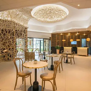 4* Hotell Novotel Arenas Aeroport